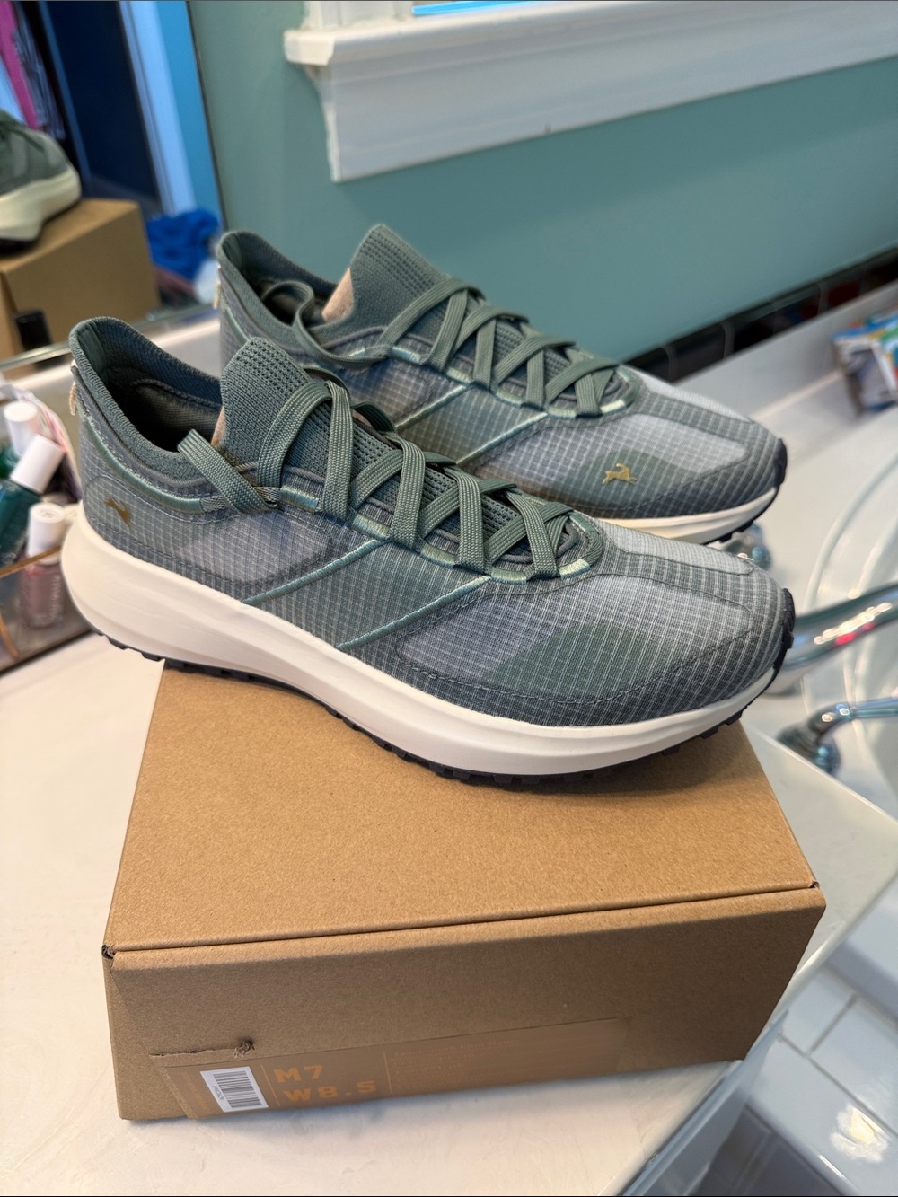 NEW Tracksmith Eliot Range Faded Myrtle Trail Running shoes